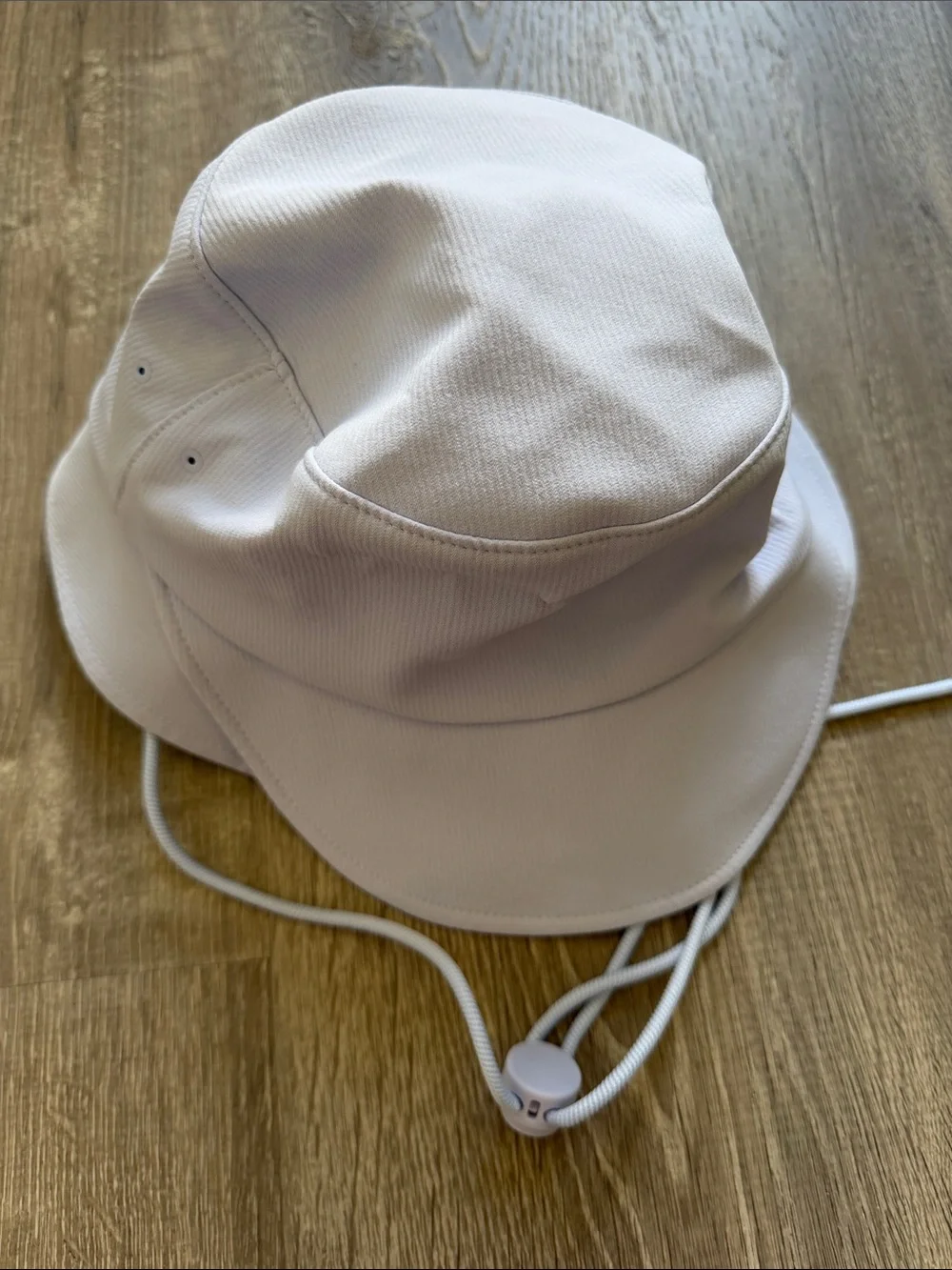 lululemon athletica White Bucket Hat with Chin Cord